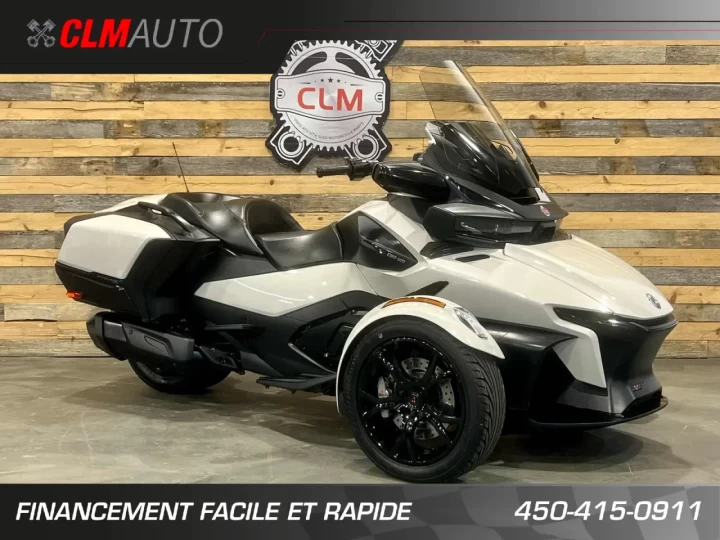2020 BRP CAN-AM SPYDER RT SE-6 (SEMI-AUTOMATIQUE) + 56770 KM + COULEUR ET MODELE RARE + CONDITION A1 