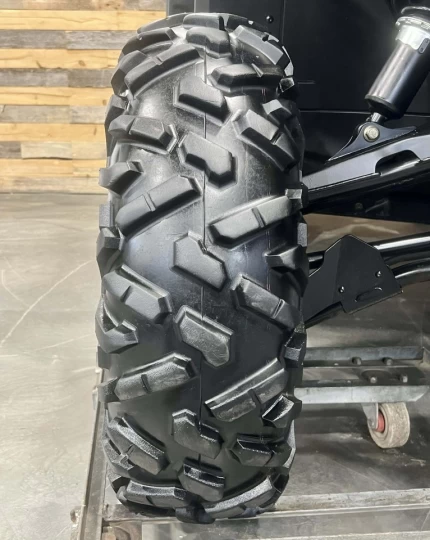 2021 BRP CAN-AM DEFENDER CAB HD-10 LIMITED + 4X4 + D.P.S + 3985 KM SEULEMENT + TOUTE ÉQUIPÉE + RARE & IMPECCABLE A1 