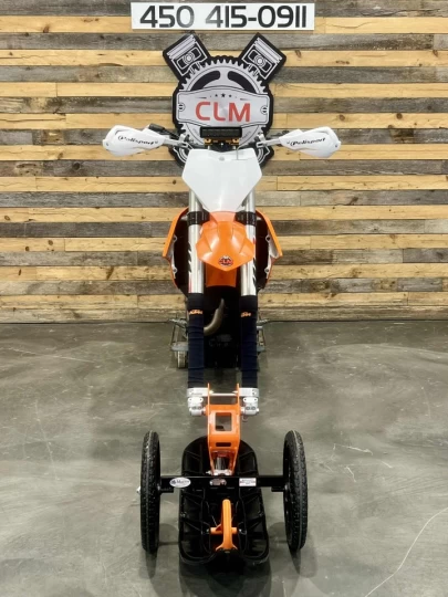 2019 KTM SX-F 450 EFI + 4 TEMPS + SEULEMENT 92 HR + BEAUCOUP D'OPTIONS $$$ + RARE & CONDITION A1 