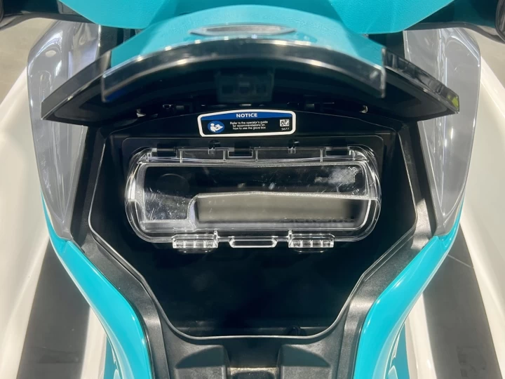 2020 BRP SEA-DOO GTI 130 H.P + I.B.R + 3 PASSAGERS + SEULEMENT 27 HR + RARE & A1 