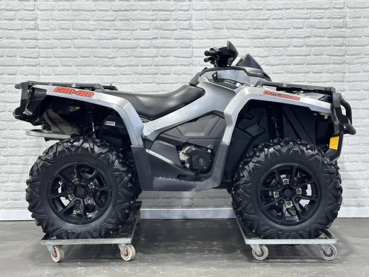 2017 BRP CAN-AM OUTLANDER XT 1000R EFI + 4WD + DPS + 10236 KM + RARE & A1 