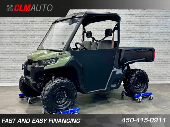 2017 BRP CAN-AM DEFENDER HD-5 EFI + 4WD + DPS + 3 PASSAGERS + SEULEMENT 4697 KM + RARE & PROPRE 
