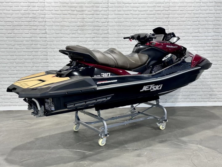 2026 KAWASAKI JET SKI ULTRA 310 LX +JETSOUND AUDIO + SEULEMENT 11 HR + 3 PASSAGERS + TOILE + RARE & A1 