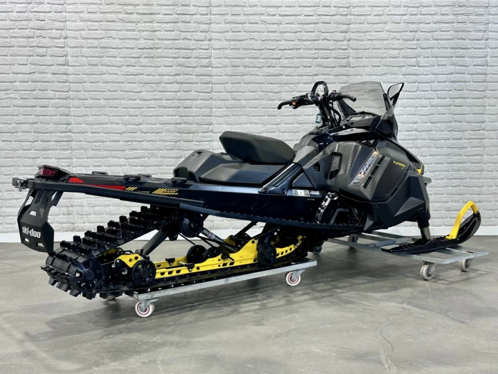 2026 BRP SKI-DOO TUNDRA L.E 600 ACE EFI LT-LONG TRACK 154'' + REV GEN4 + SEULEMENT 808 KM + RARE 