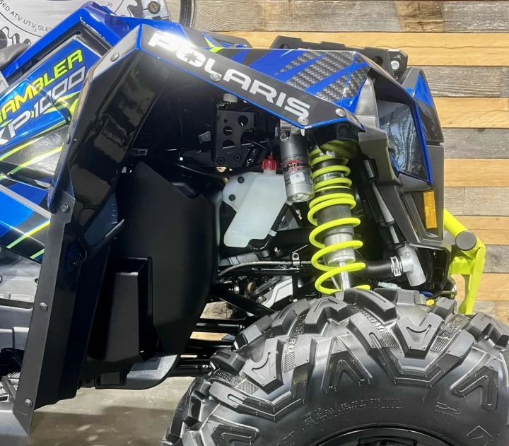2023 POLARIS SCRAMBLER XP 1000 VERSION ''S'' + 4X4 + EPS + SEULEMENT 2235 KM + GARANTIE JANVIER 2027 + LOOK INCROYABLE 