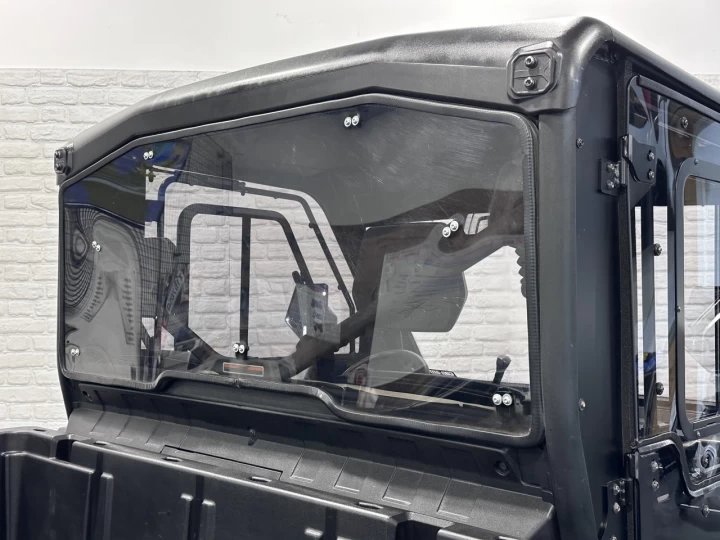 2016 BRP CAN-AM DEFENDER XT HD-10 EFI + 4WD + DPS + CABINE + CHAUFRETTE + 11130 KM + RARE & A1 