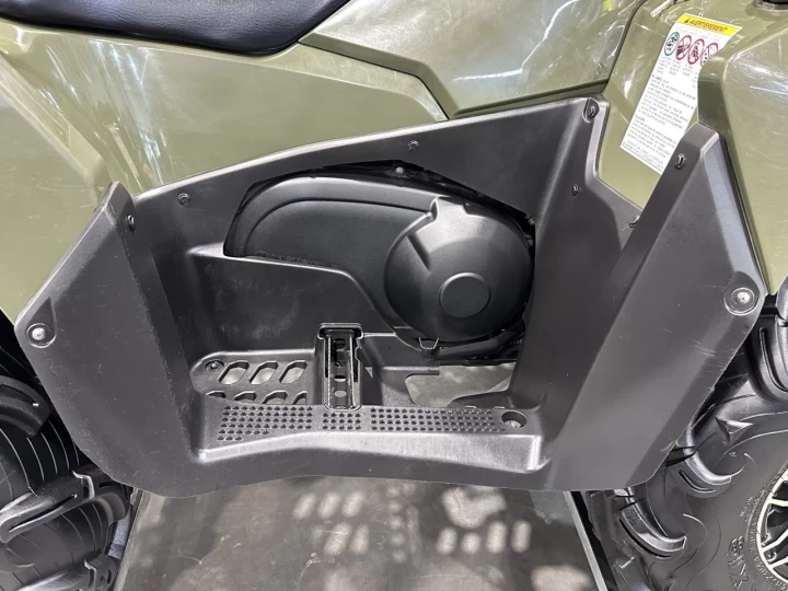 2023 SUZUKI KING QUAD 750 AXI + 4WD + EPS + SEULEMENT 1257 KM + BIEN ÉQUIPÉE + RARE & A1 