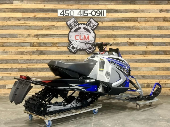 2022 YAMAHA SX VENOM 400 cc EFI 121'' + SEULEMENT 2787 KM + RARE & CONDITION A1 