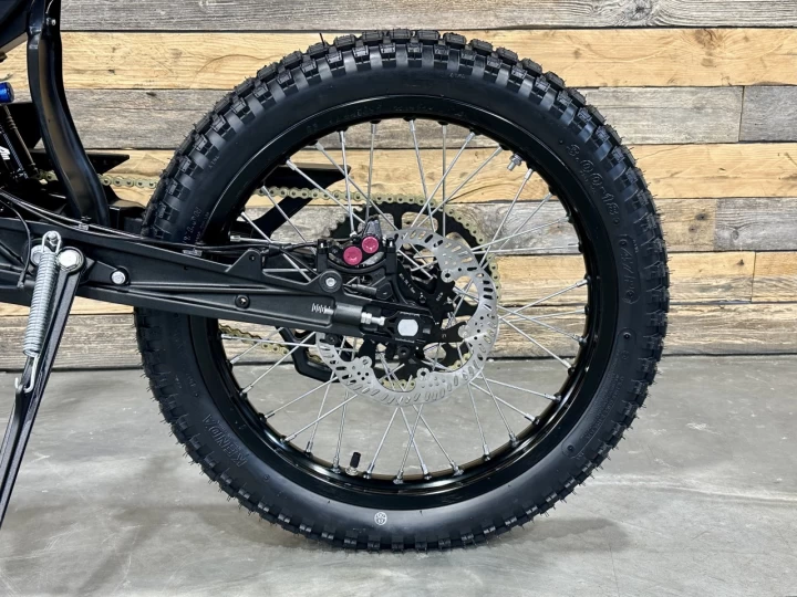 2024 APOLLO RFN ARES + 100% VE = MOTO ELECTRIQUE LEGALE SUR ROUTE + NEUF 0 KM + RARE & A1 