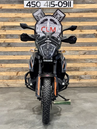 2021 KTM 890 ADVENTURE + A.B.S + BEAUCOUP D'ÉQUIPEMENTS INCLUS $$$ + 18595 KM + RARE & A1 