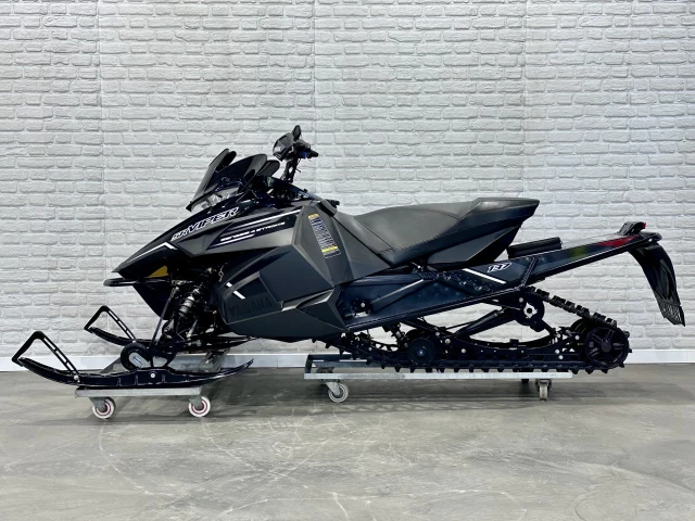 YAMAHA SR VIPER L-TX DX 137'' + GENESIS 4 TEMPS + 12952 KM + RARE & IMPECABLE A1  2018