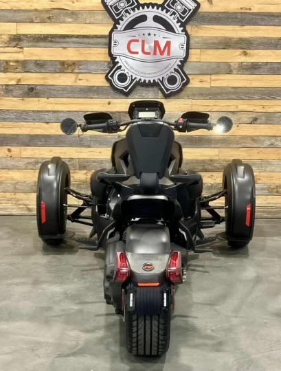 2022 BRP CAN-AM RYKER SPORT 900 ACE EFI + SEULEMENT 8724 KM + ENSEMBLE CARBON + BANC PASSAGER + MUFFLLER + A1 