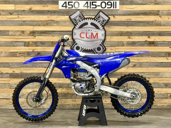 2023 YAMAHA YZ 450F EFI + 4 TEMPS + SEULEMENT 17 HR + MX-ENDURO-SNOWBIKE + CONDITION A1 