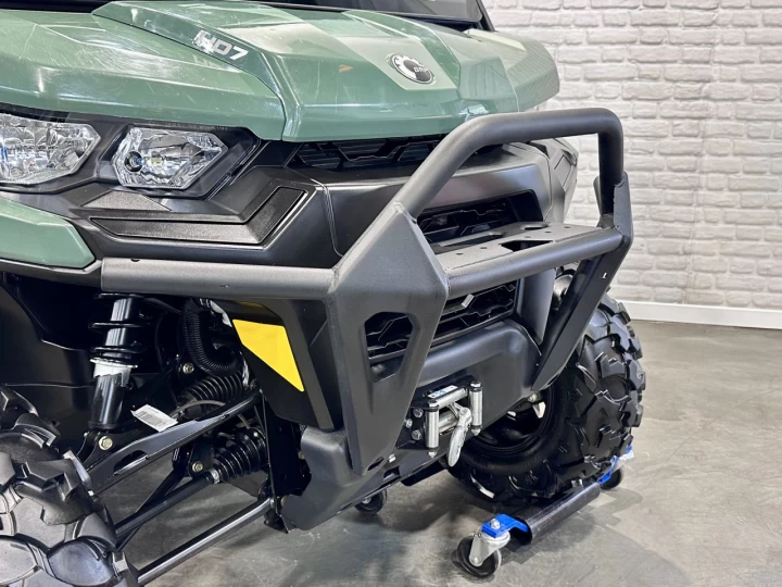 2023 BRP CAN-AM DEFENDER HD-7 EFI + 4WD + DPS + SEULEMENT 2964 KM + RARE & A1 