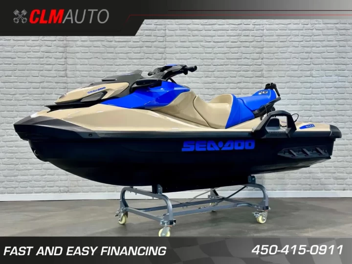 2025 BRP SEA-DOO WAKE 170 H.P + IBR + VTS + IDF + 3 PASSAGERS + 6 HR SEULEMENT + TOUR & RACK + RARE & A1 
