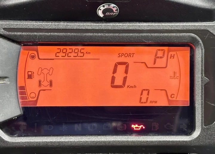 2022 BRP CAN-AM RENEGADE X-MR 650 EFI + 4WD + DPS + FOX + GORILLA 30'' + 2929 KM SEULEMENT + RARE & A1 
