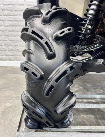 2022 BRP CAN-AM RENEGADE X-MR 650 EFI + 4WD + DPS + FOX + GORILLA 30'' + 2929 KM SEULEMENT + RARE & A1 