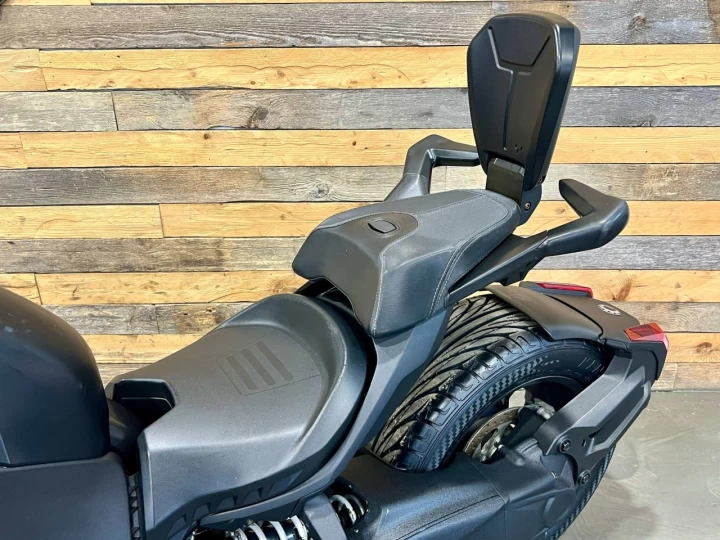 2021 BRP CAN-AM RYKER 900 EDITION RALLY + SUSPENSION KYB + BANC 2 PLACES + PARE BRISE 