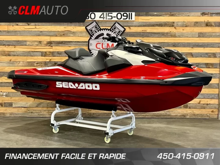 2024 BRP SEA-DOO RXP-X 325 HP + IBR + VTS + AUDIO PREMUIM + ENSEMBLE TECHNOLOGIE + SEULEMENT 4 HR + RARE & IMPECCABLE A1 