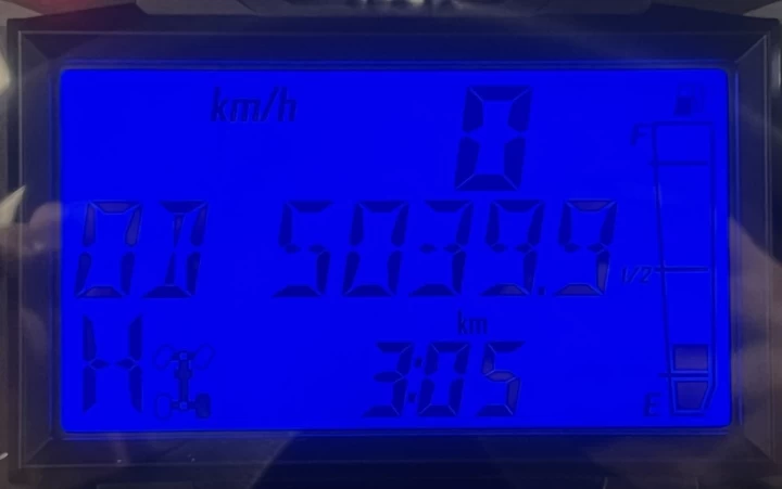 2023 POLARIS GENERAL 4 XP 1000 DLX-DELUXE EDITION + 4X4 + EPS + RIDE COMMAND GPS - AUDIO + 4 PASSAGERS + GARANTIE SEPT 2028 