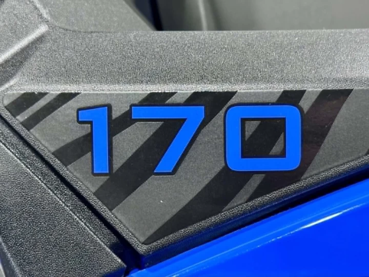 2025 BRP SEA-DOO WAKE 170 H.P + IBR + VTS + IDF + 3 PASSAGERS + 6 HR SEULEMENT + TOUR & RACK + RARE & A1 
