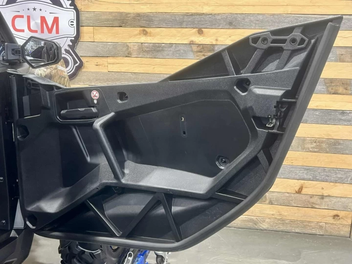 2021 BRP CAN-AM COMMANDER XT 1000R EFI + 4X4 + DPS + 5439 KM + CONDITION A1 