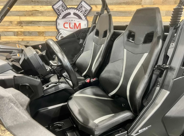 2021 BRP CAN-AM COMMANDER XT 1000R EFI + 4X4 + DPS + 5439 KM + CONDITION A1 