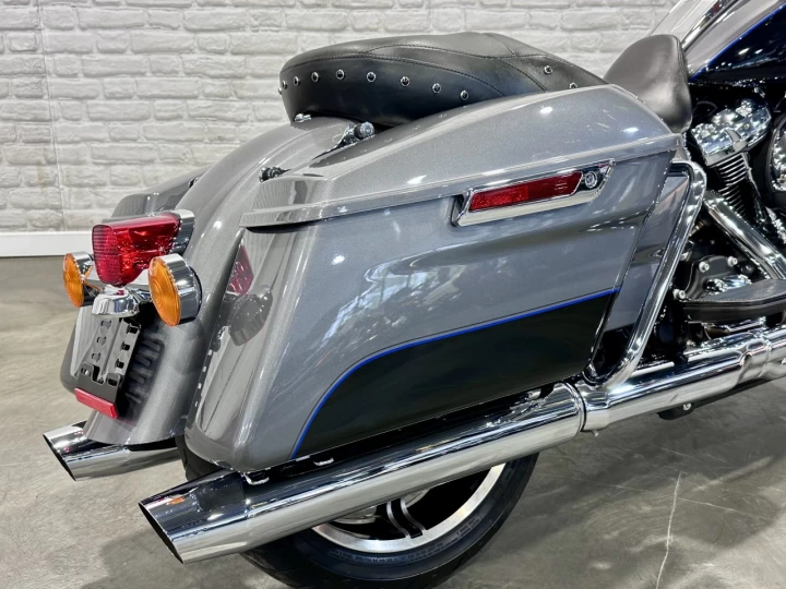 2022 HARLEY DAVIDSON FLHR ROAD KING 107 p.c = 1746 cc EFI + SEULEMENT 29173 KM + RARE & A1 