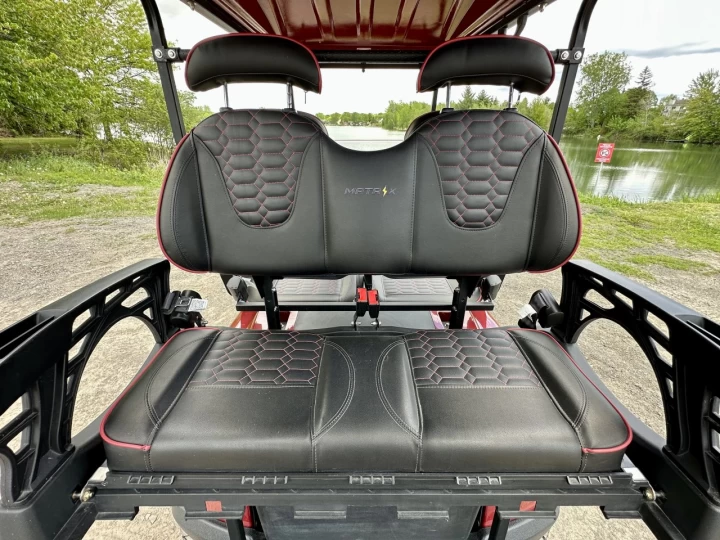 2024 MATRYX F4 - V.E CART DE GOLF ELECTRIQUE LUXUEUX A 4 PASSAGERS + TOUTE ÉQUIPÉE + RARE & A1 