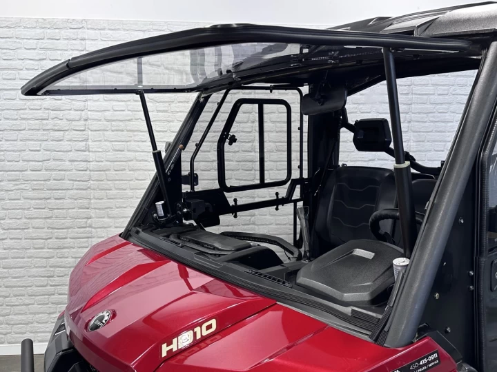 2016 BRP CAN-AM DEFENDER XT HD-10 EFI + 4WD + DPS + CABINE + CHAUFRETTE + 11130 KM + RARE & A1 