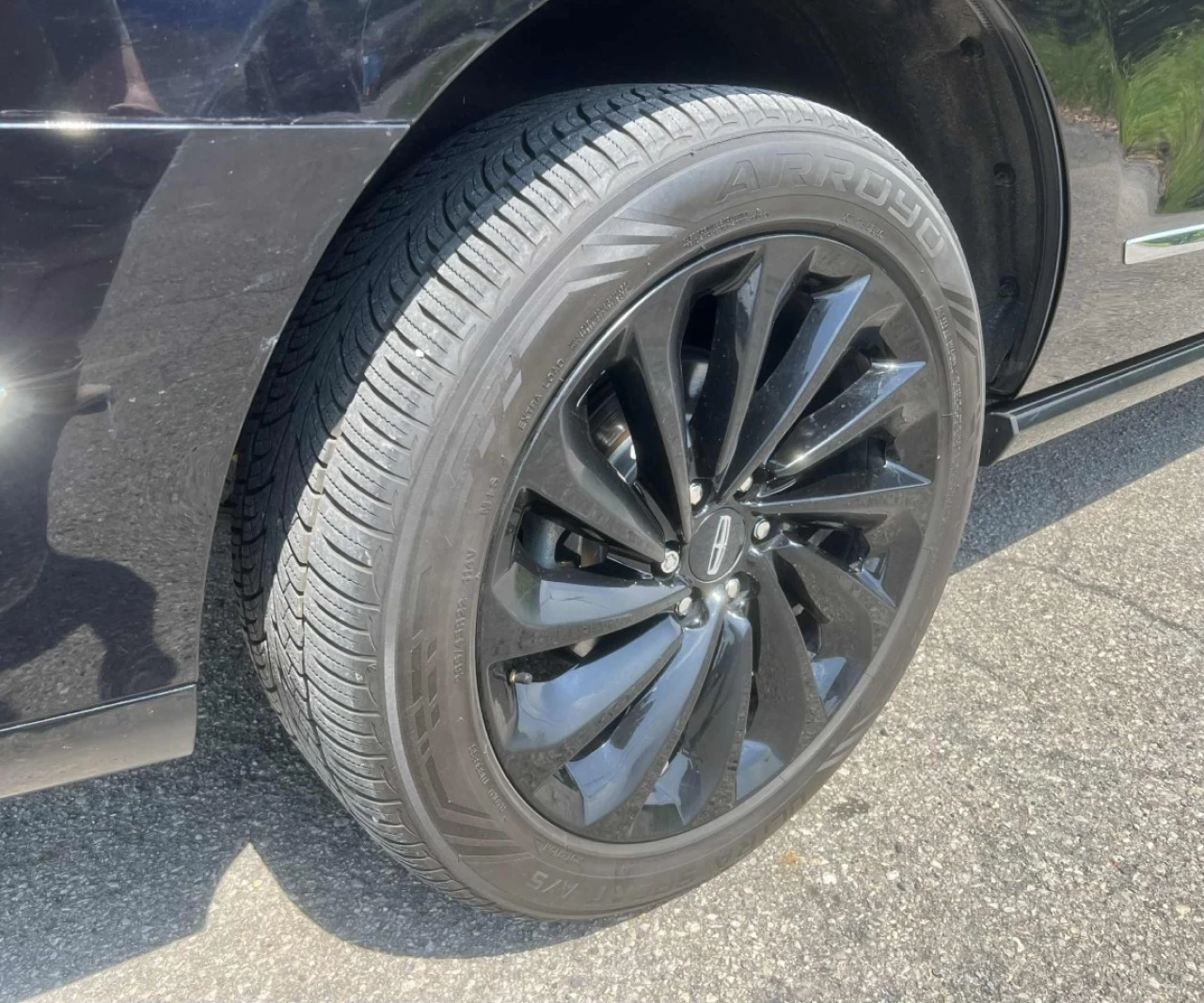 2021 LINCOLN NAVIGATOR EDITION RESERVE + MAGS 22'' + 7 PASSAGERS + TOUTE ÉQUIPÉE  Main Image