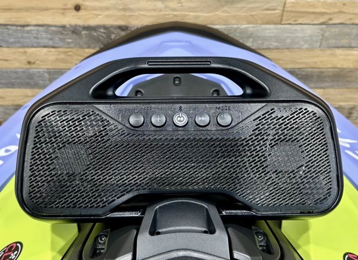 2024 BRP SEA-DOO SPARK TRIXX + IBR + VTS + PREMIUM AUDIO + SEULEMENT 12 HR + COULEUR RARE & A1 