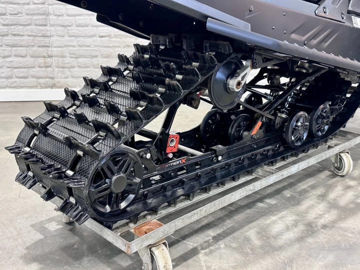 2023 BRP SKI-DOO RENEGADE X 900 ACE TURBO ''R'' 180 HP + REV GEN4 + 16496 KM + RARE & A1 