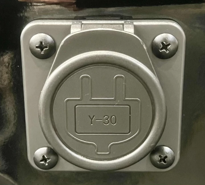 2024 KARO E.V LEGEND CREW + 4 PASSAGERS + BATTERIE LITHIUM + MOTEUR 4000W + 40 KM/H TOP SPEED 
