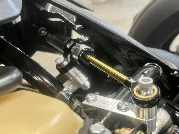 2019 BRP CAN-AM RYKER 600 ACE EFI + PARE-BRISE + COFFRE DE STORAGE + DAMPER + 23714 KM 
