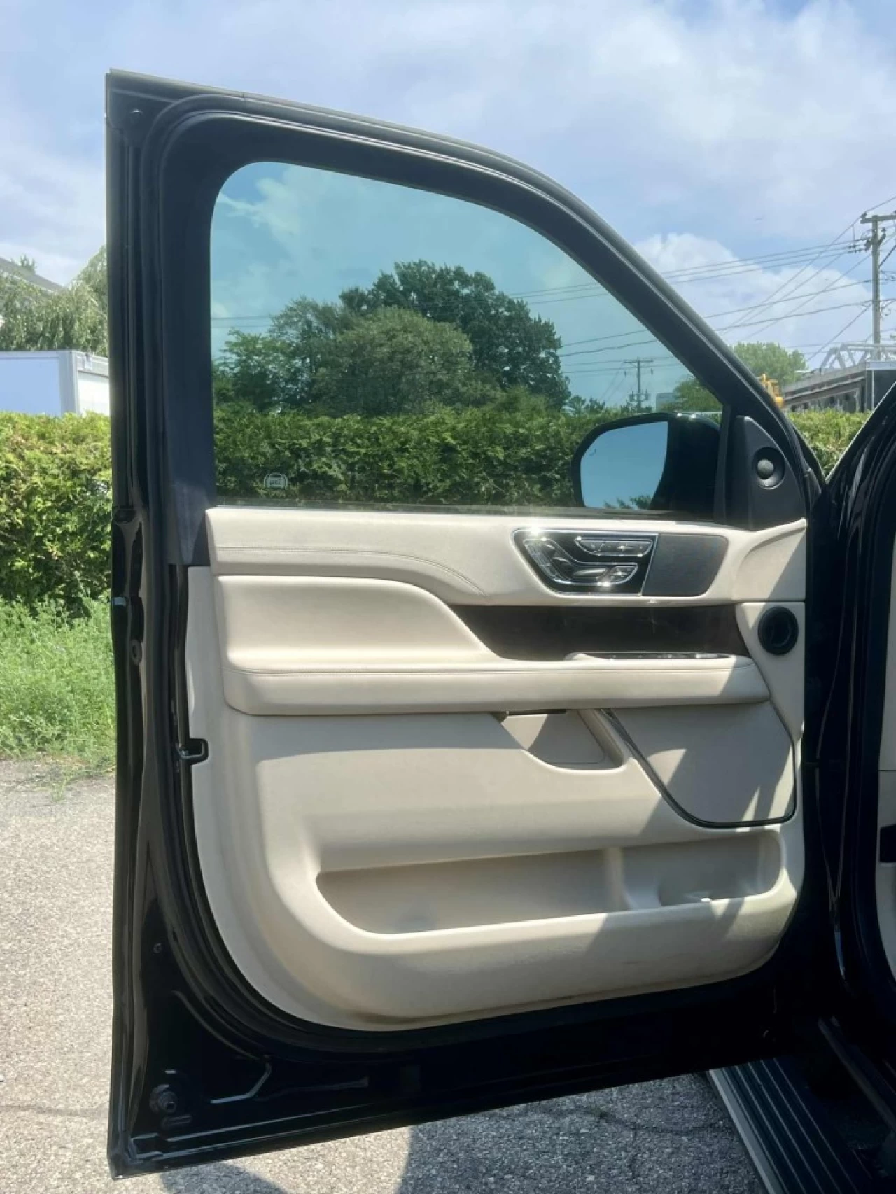 2021 LINCOLN NAVIGATOR EDITION RESERVE + MAGS 22'' + 7 PASSAGERS + TOUTE ÉQUIPÉE  Main Image
