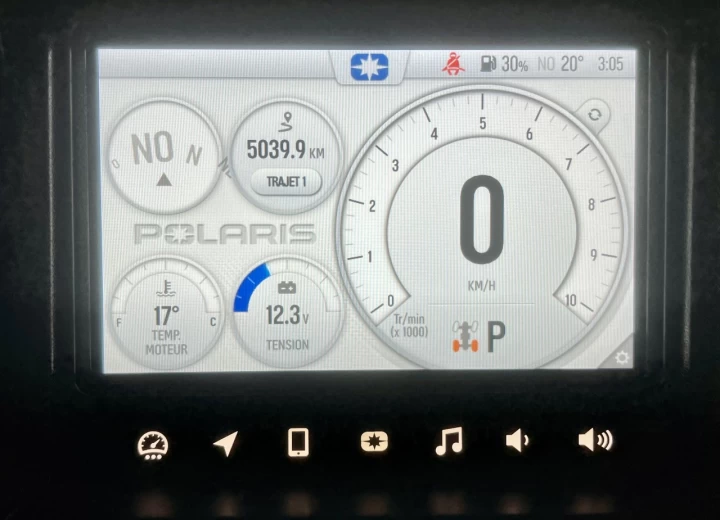 2023 POLARIS GENERAL 4 XP 1000 DLX-DELUXE EDITION + 4X4 + EPS + RIDE COMMAND GPS - AUDIO + 4 PASSAGERS + GARANTIE SEPT 2028 