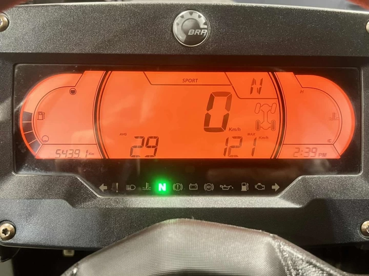 2021 BRP CAN-AM COMMANDER XT 1000R EFI + 4X4 + DPS + 5439 KM + CONDITION A1 