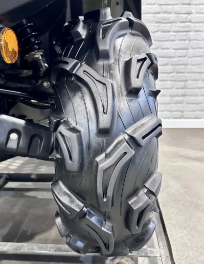 2023 SUZUKI KING QUAD 750 AXI + 4WD + EPS + SEULEMENT 1257 KM + BIEN ÉQUIPÉE + RARE & A1 