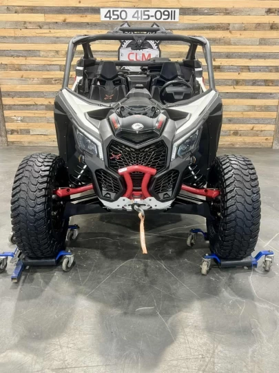 2024 BRP CAN-AM MAVERICK X3 X-RC TURBO RR 200 HP + DPS + 4X4 + 64'' + FOX QS3 + 4351 KM 