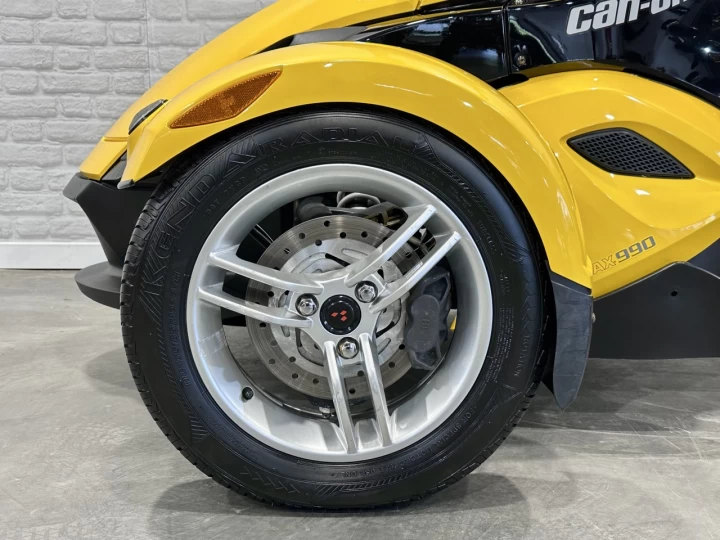 2008 BRP CAN-AM SPYDER RS ROADSTER SE-5 (SEMI-AUTOMATIQUE) + BAS KM SEULEMENT 30346 KM + DOSSIER PASSAGER + RARE & A1 