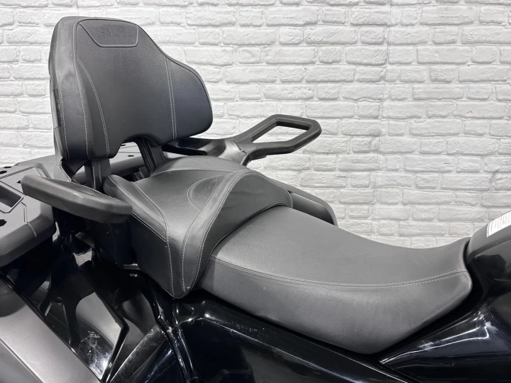 2023 CF MOTO C-FORCE 600 EFI TOURING + 4WD + EPS + 1959 KM + 2 PASSAGERS + GARANTIE 2028 + RARE & A1 