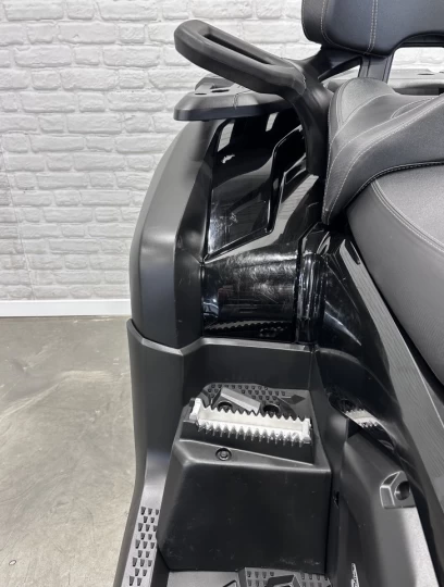 2023 CF MOTO C-FORCE 600 EFI TOURING + 4WD + EPS + 1959 KM + 2 PASSAGERS + GARANTIE 2028 + RARE & A1 