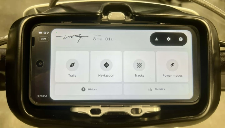 2025 STARK FUTURE VARG EX 60 HP @ 80 HP + LÉGALE SUR LA ROUTE + NEUF 0 KM + GARANTIE 2 ANS 