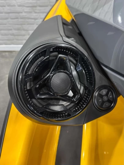 2022 BRP SEA-DOO GTR 230 H.P + IBR + VTS + AUDIO + 3 PASSAGERS + SEULEMENT 65 HR + RARE & A1 