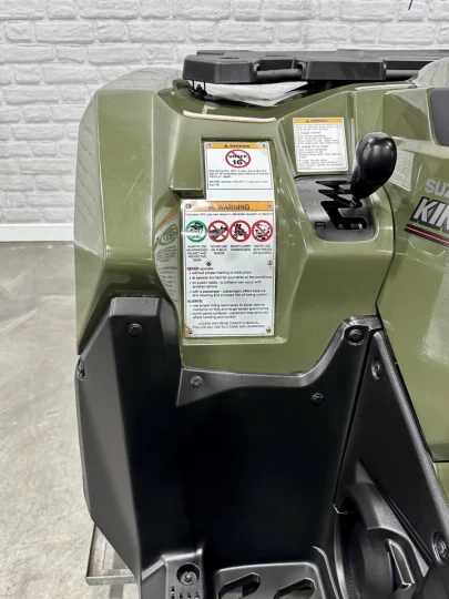 2023 SUZUKI KING QUAD 750 AXI + 4WD + EPS + SEULEMENT 1257 KM + BIEN ÉQUIPÉE + RARE & A1 
