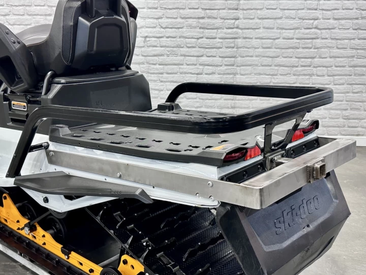 2023 BRP SKI-DOO EXPEDITION S.E = SPECIAL EDITION 900 ACE TURBO EFI 130 HP WT = WIDE TRACK 154'' X 20'' + BANC PASSAGER + 7555 KM + COULEUR RARE & A1 