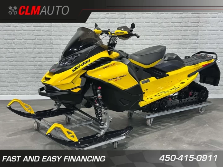 2025 BRP SKI-DOO RENEGADE X-RS 900 TURBO ''R'' 180 H.P + REV GEN5 + 10714 KM + COULEUR RARE & A1 