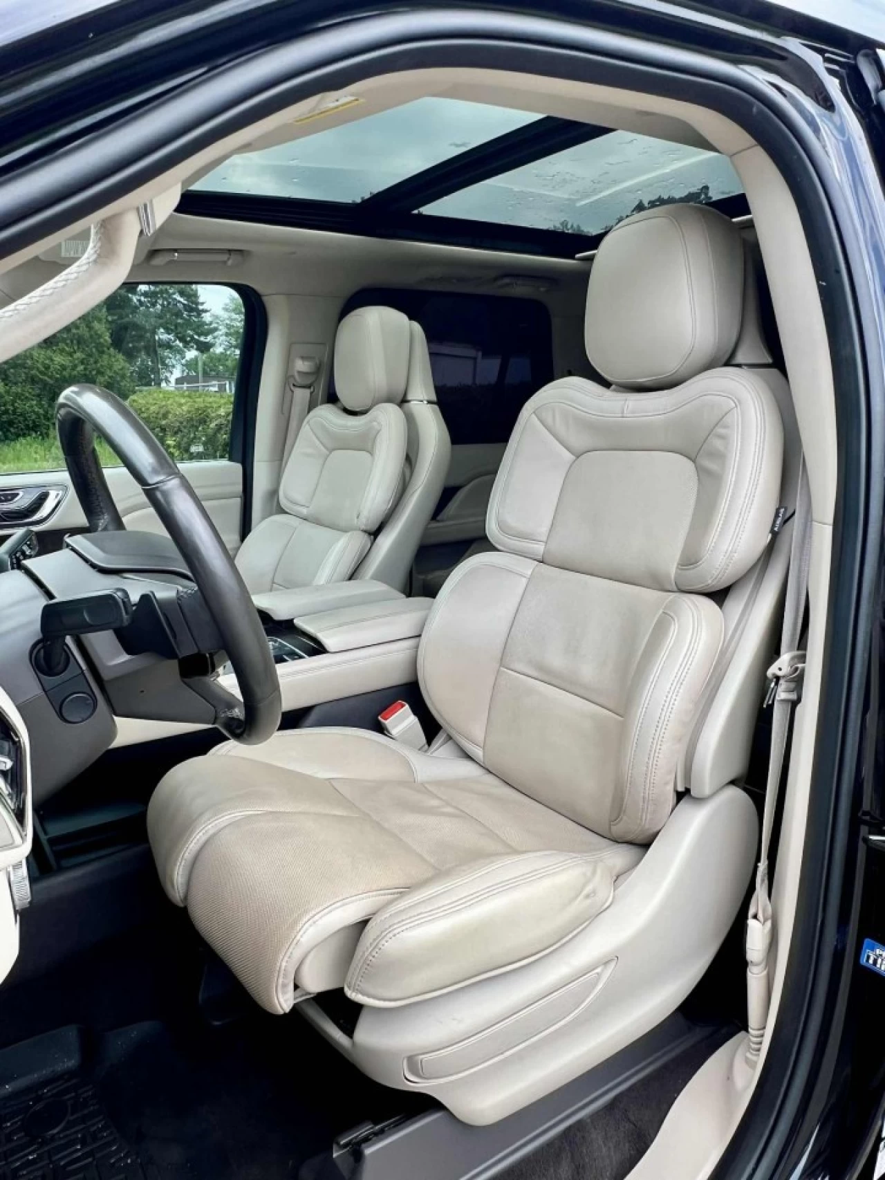 2021 LINCOLN NAVIGATOR EDITION RESERVE + MAGS 22'' + 7 PASSAGERS + TOUTE ÉQUIPÉE  Main Image