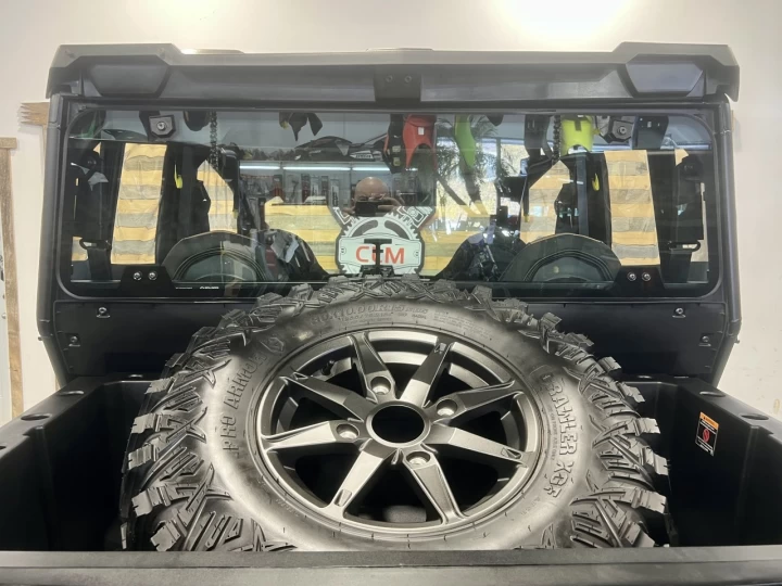 2023 POLARIS GENERAL 4 XP 1000 DLX-DELUXE EDITION + 4X4 + EPS + RIDE COMMAND GPS - AUDIO + 4 PASSAGERS + GARANTIE SEPT 2028 